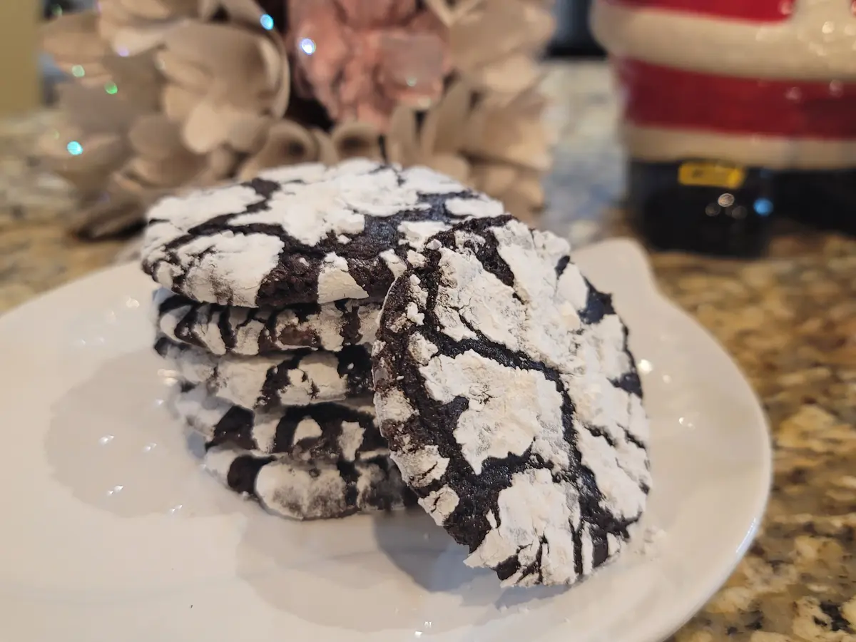 Chocolate Crinkle Cookie