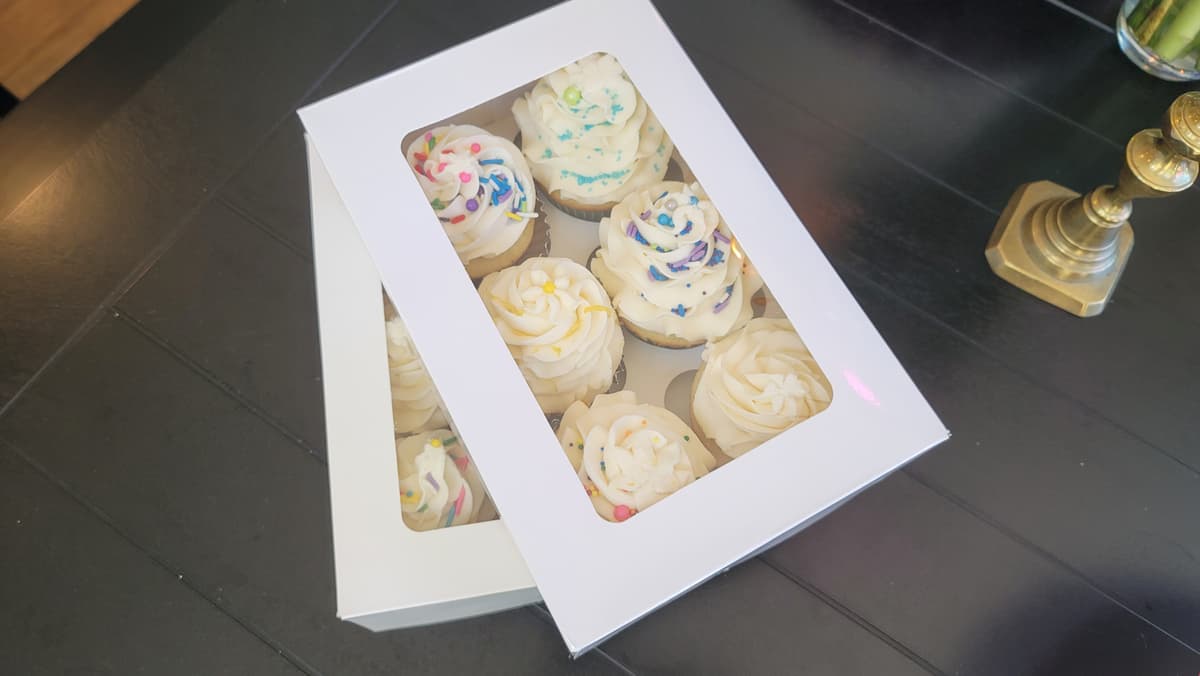 Bánh Cupcake Vani Cổ Điển – Ngon Nhất!