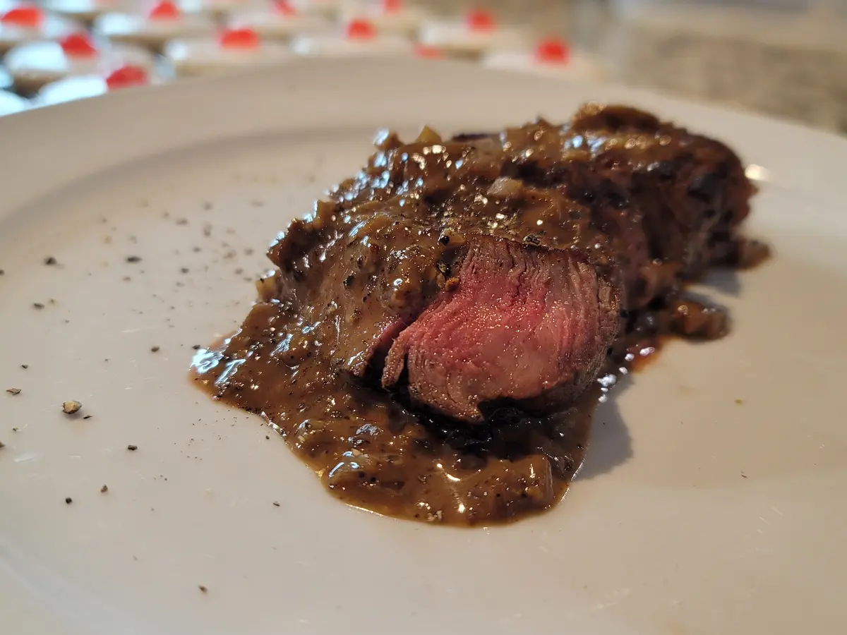 Filet Mignon with Peppercorn Sauce