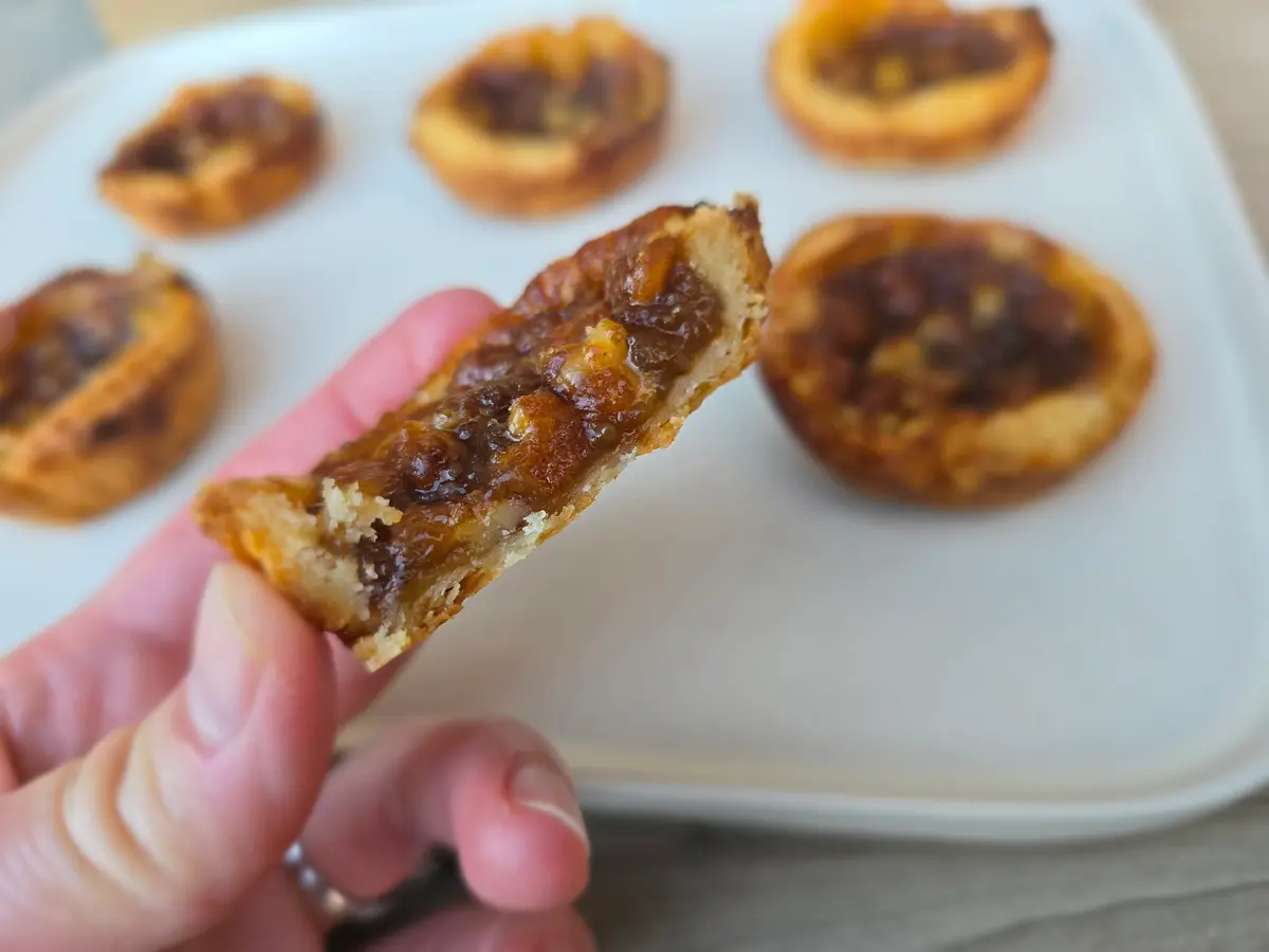 Classic Canadian Butter Tarts with Flaky Pastry and Gooey, Caramelized Filling
