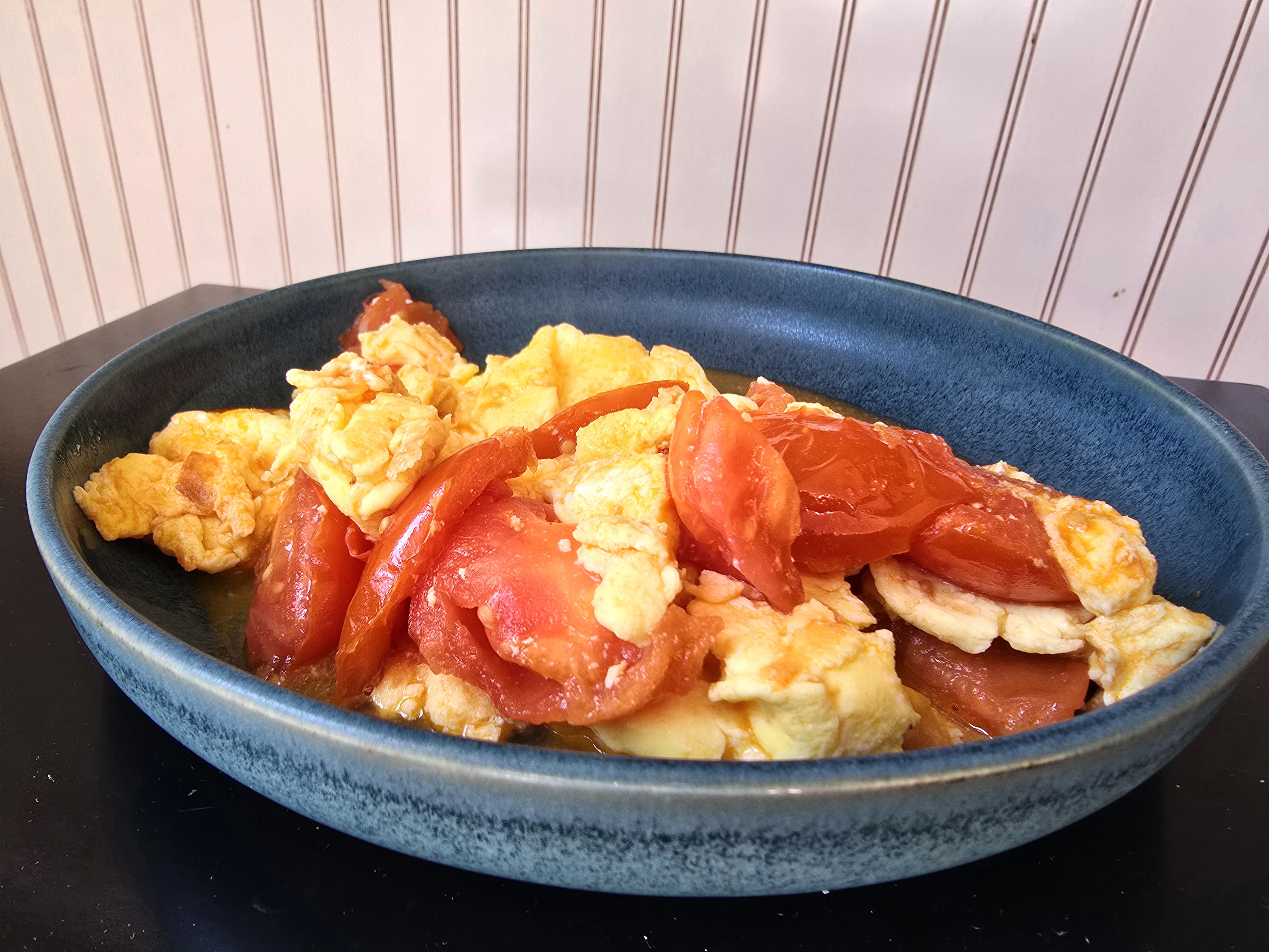 Trứng Xào Cà Chua Kiểu Trung Hoa (Chuẩn Vị 15 Phút)