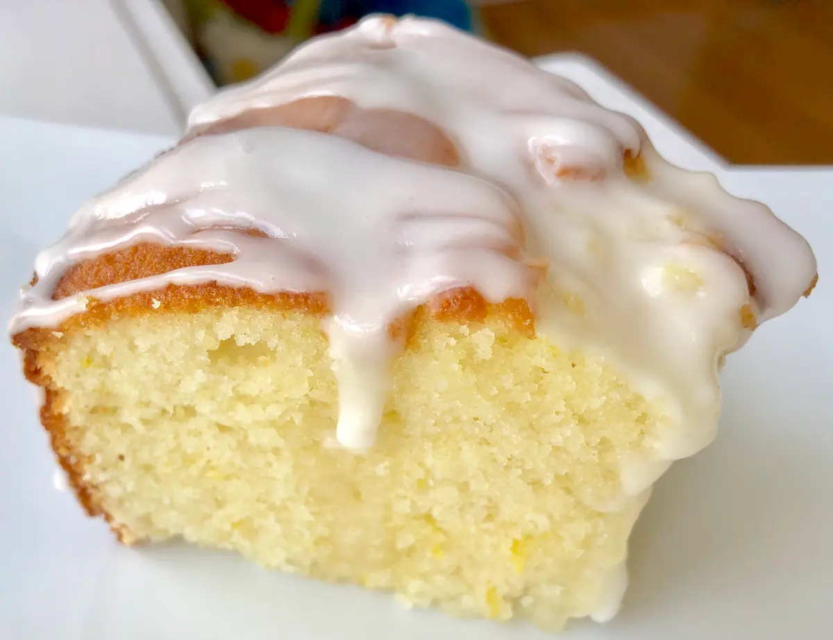Lemon Loaf – Moist, Velvety, and So Addictive! 🍋🍰