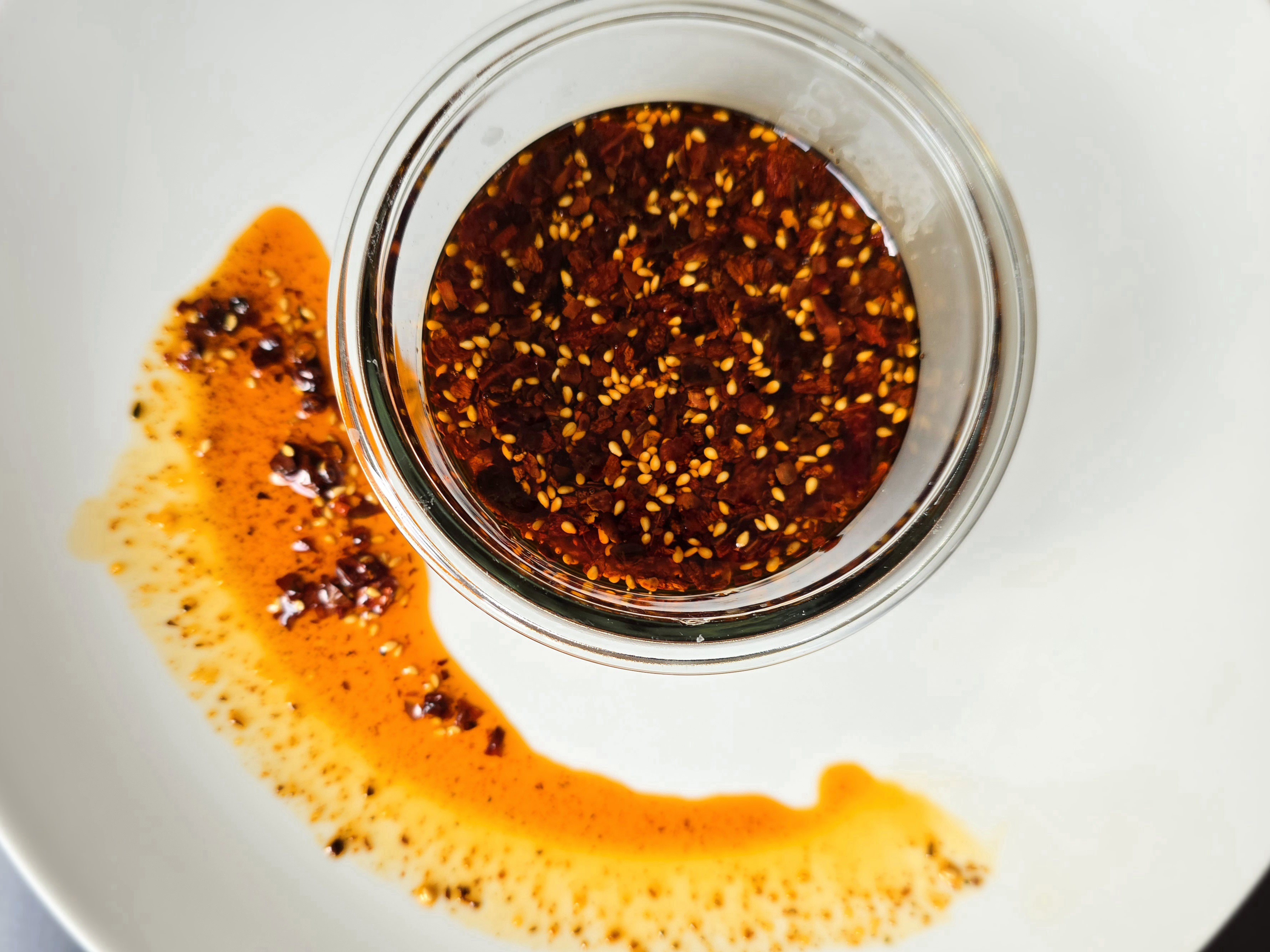 שמן צ׳ילי סיצ׳ואני חריף ומחמם (红油辣子)